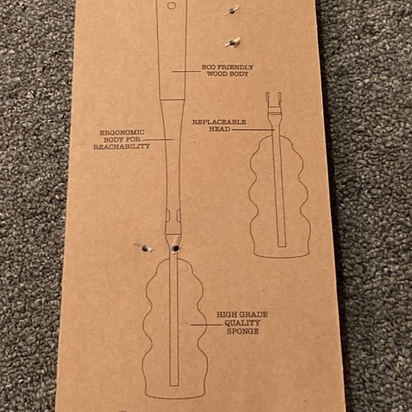 😘 NWT Rae Dunn Sponge Brush with Replacement Head - Picture 3 of 3